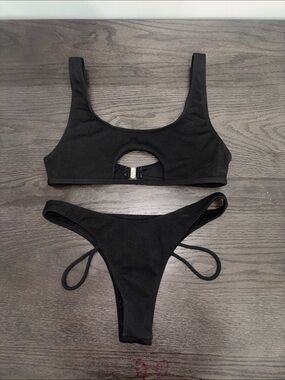 Black Scoop Cutout Bikini Set - Women Swim